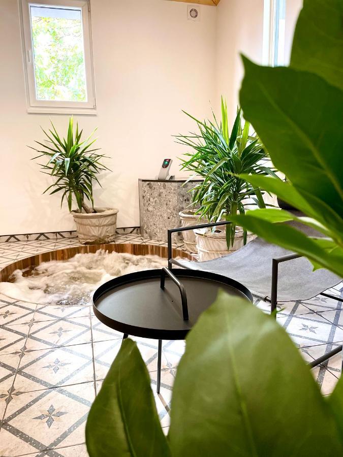 Hajdúszoboszló Thermal Apartmanok Raday 4 - Namaste מראה חיצוני תמונה
